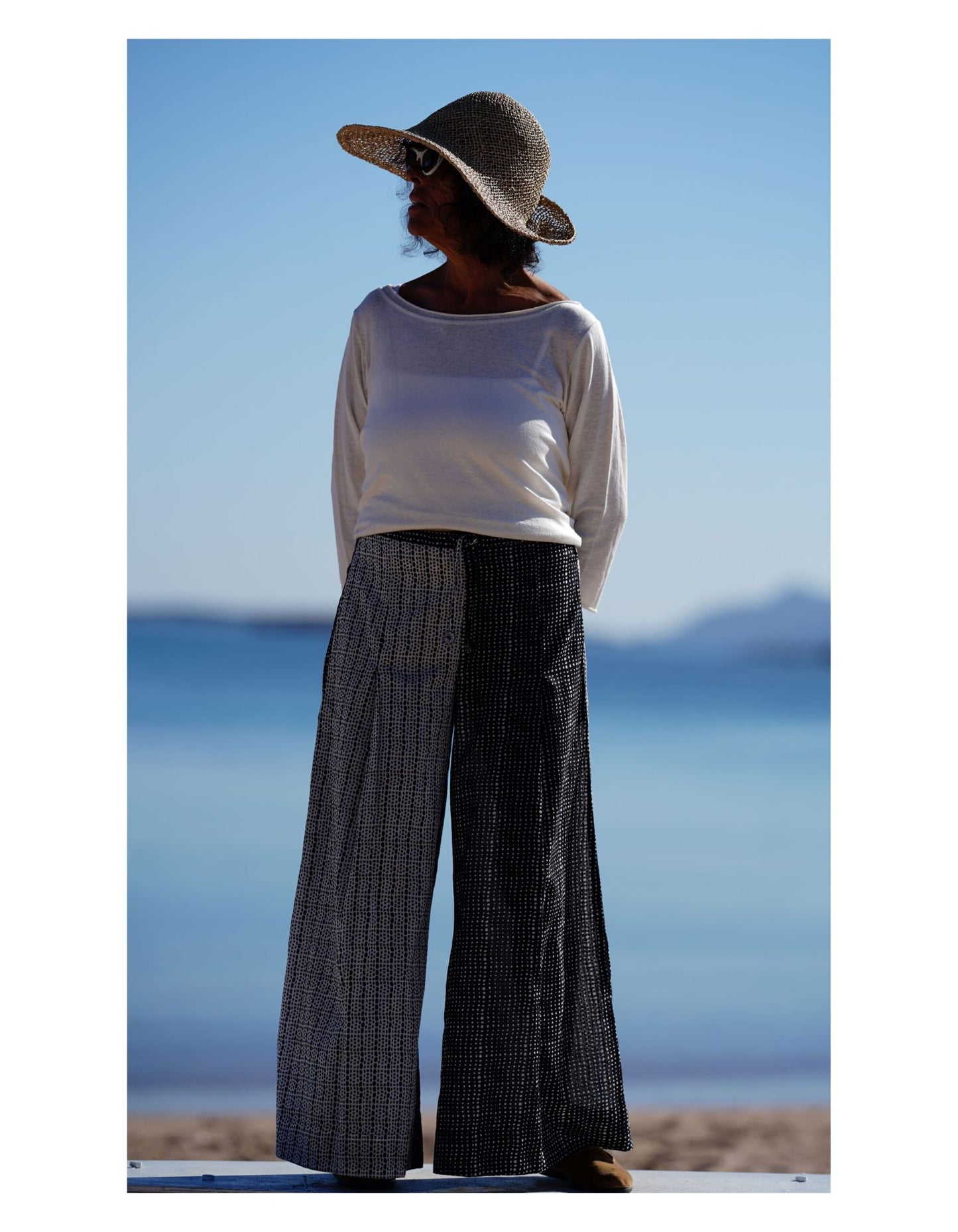 Pantaloni pois neri